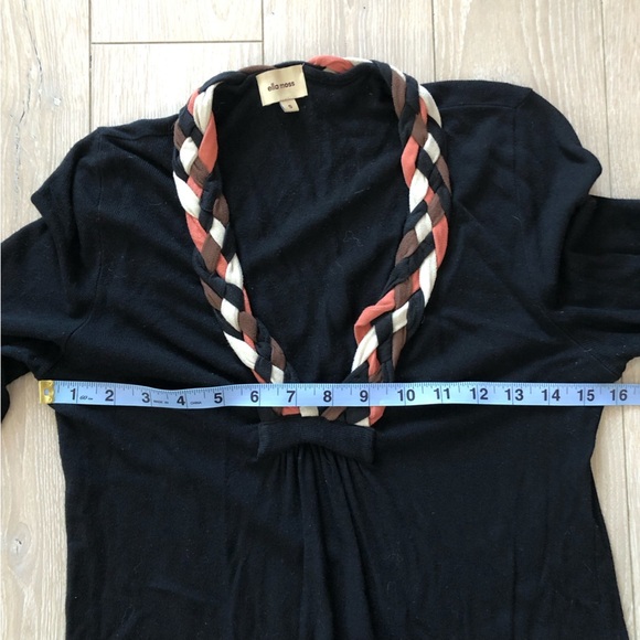 Vintage Ella Moss Braid Detailed Neck Bell Sleeve Top in Black Size S - Picture 7 of 9